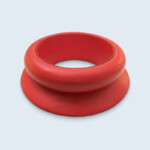 Bracelet en bois massif, gainage cuir par le client. Bracelet en bois massif, gainage cuir par le client.