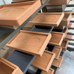 vernissage et laquage pour vos objets en bois