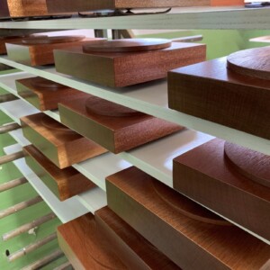 vernissage et laquage pour vos objets en bois