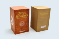 Rappels de marque, cubes à cinq faces avec sérigraphie.